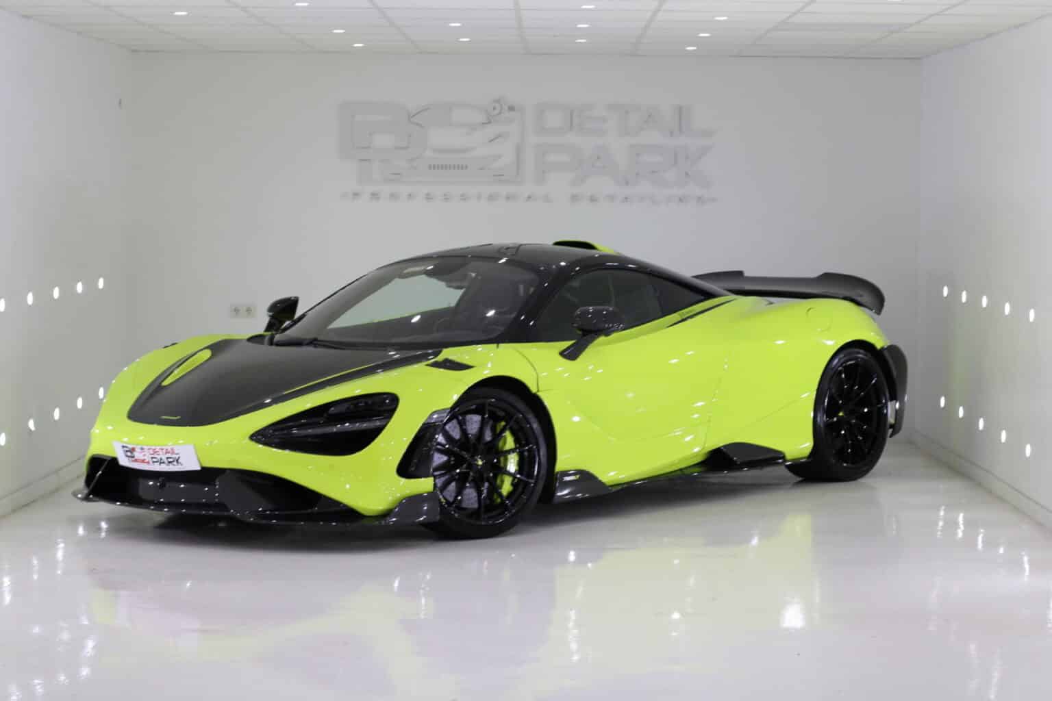 Detailing & Car Wrapping