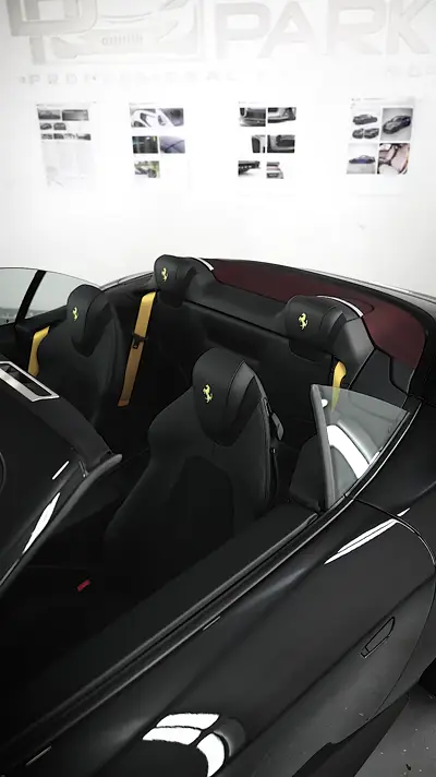 Ferrari Roma Spider: cinturones y ppf en Detail Park