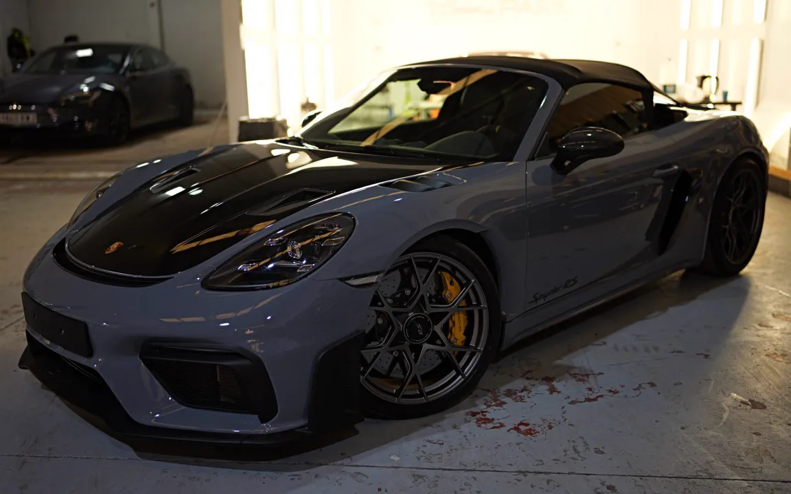 Porsche 718 Spyder RS: PPF STEK DYNOshield en sus puntos críticos 6 Porsche 718 Spyder RS terminado en el taller de Detail Park tras la protección con PPF