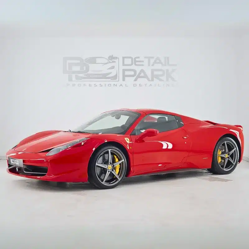 Coche premium en el taller de Detail Park Alicante